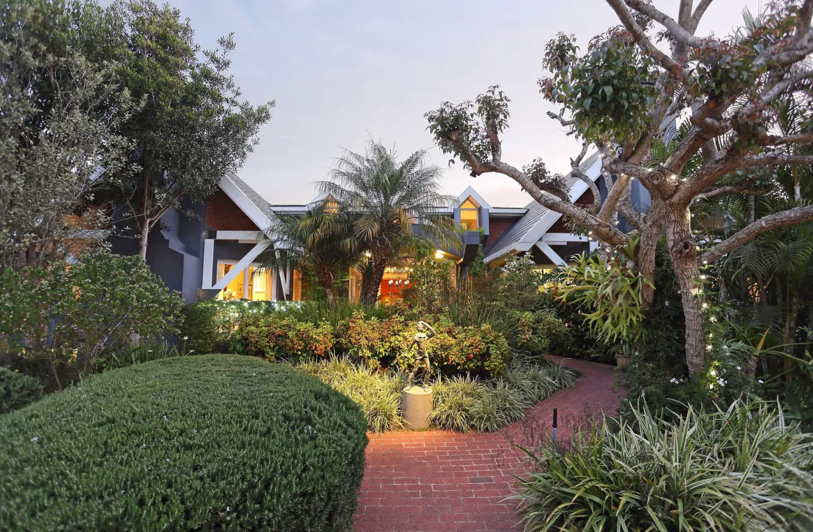 Serendipity Guest House and Restaurant