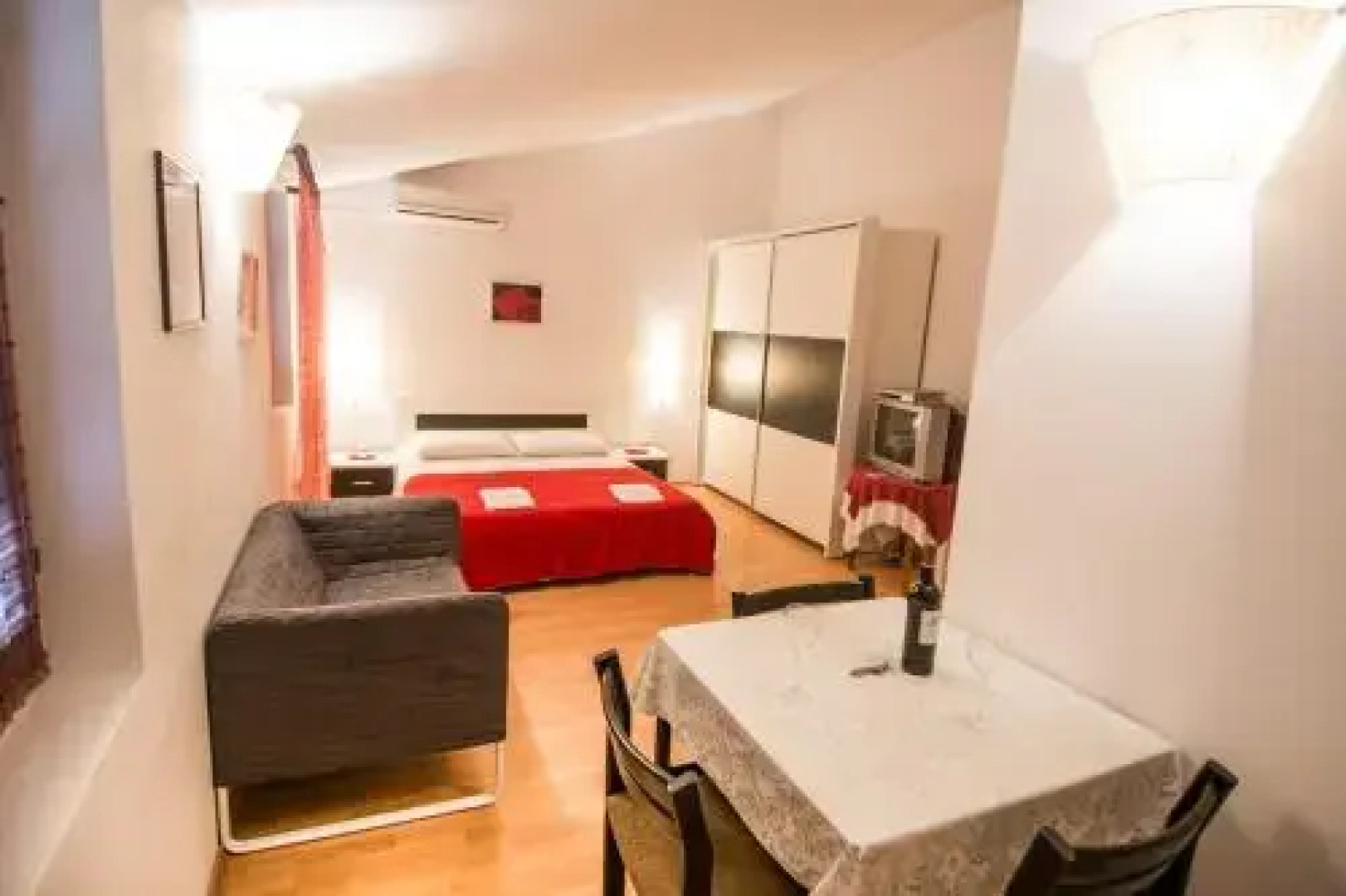 Adria Apartments