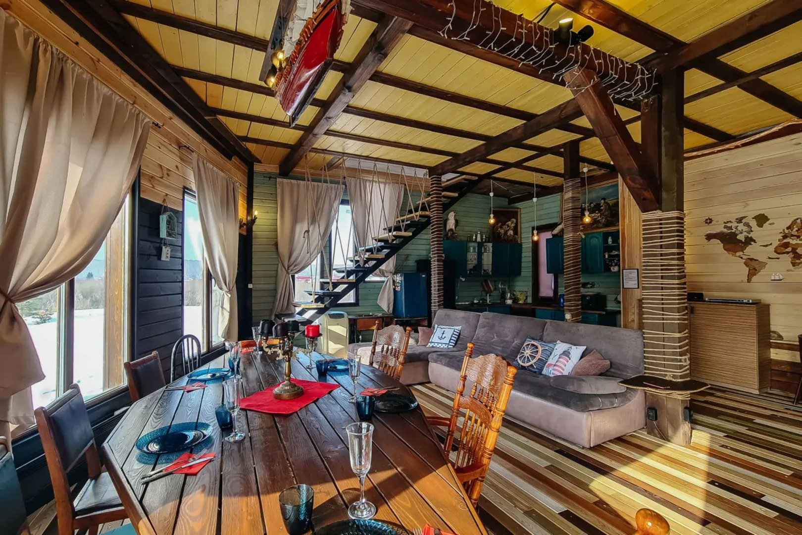 Yousinn (Дом с Кораблем)