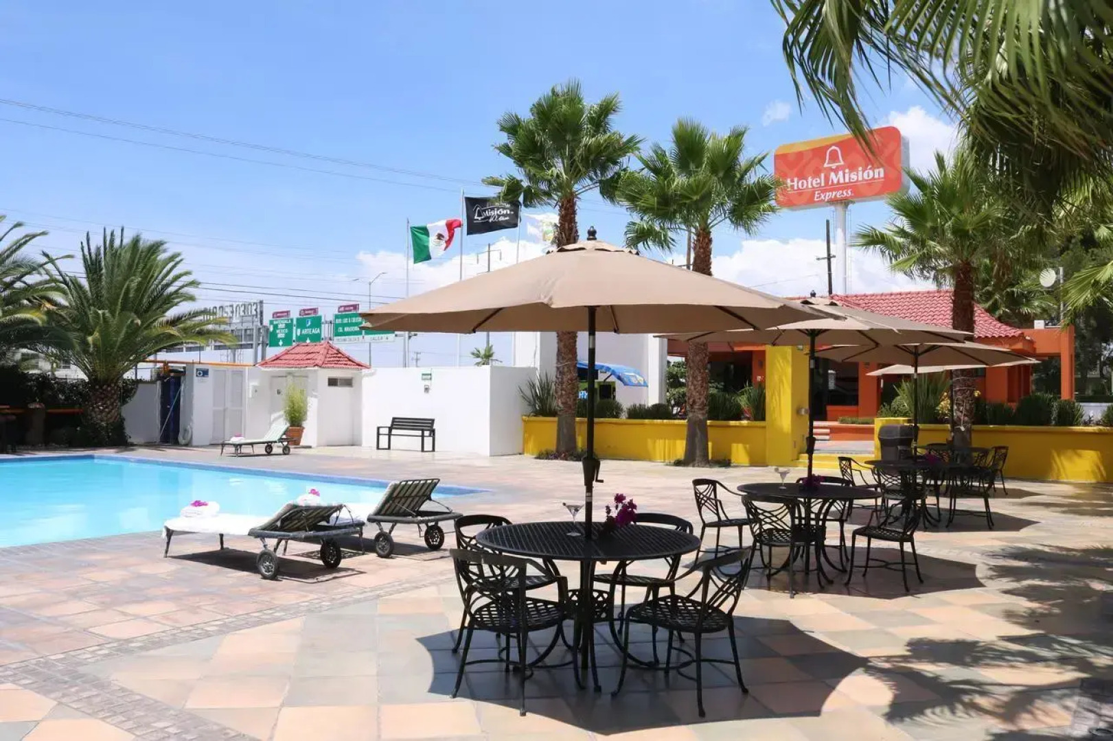 Hotel Misión Express Saltillo