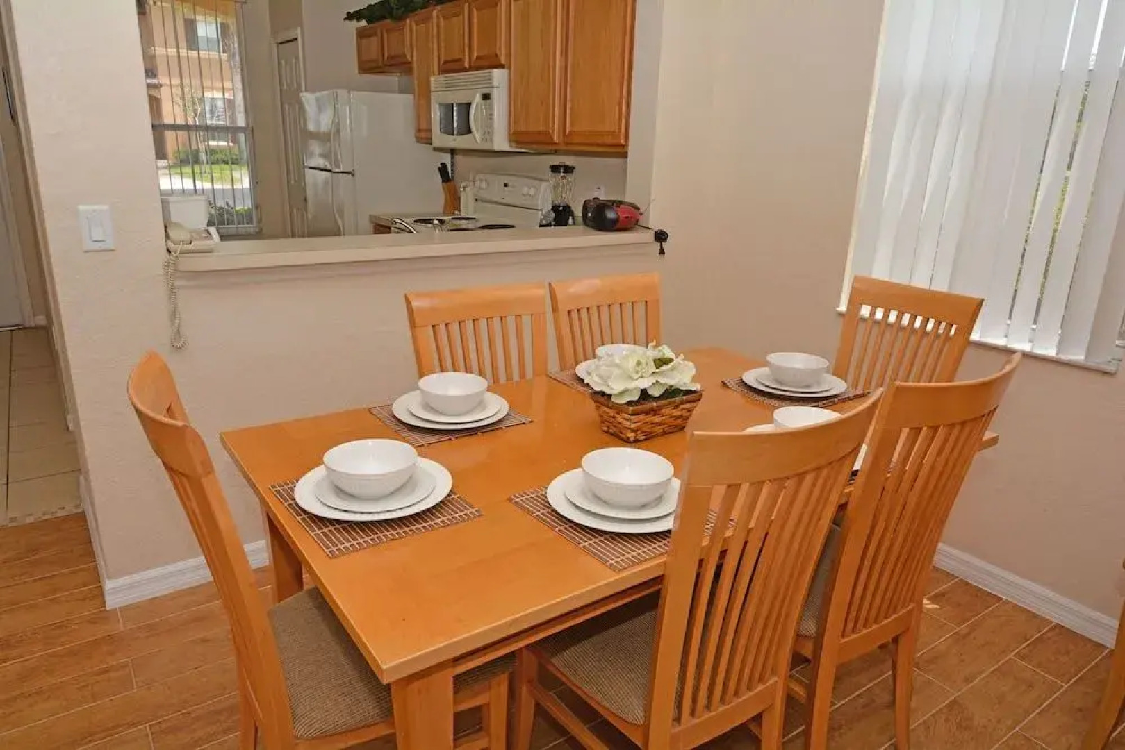 Orlando Sweet Vacation Home 4 Br villa by RedAwning