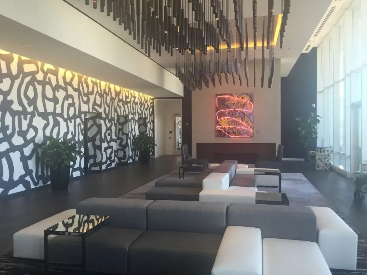 Corporate Suites in the Heart of Magnificent Mile