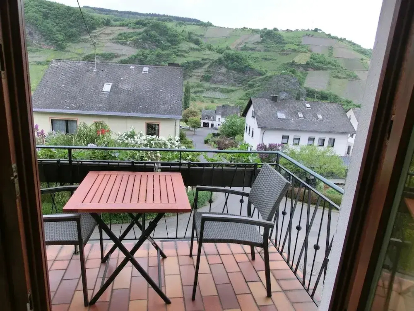 Ferienweingut Hirschen Schulstrasse