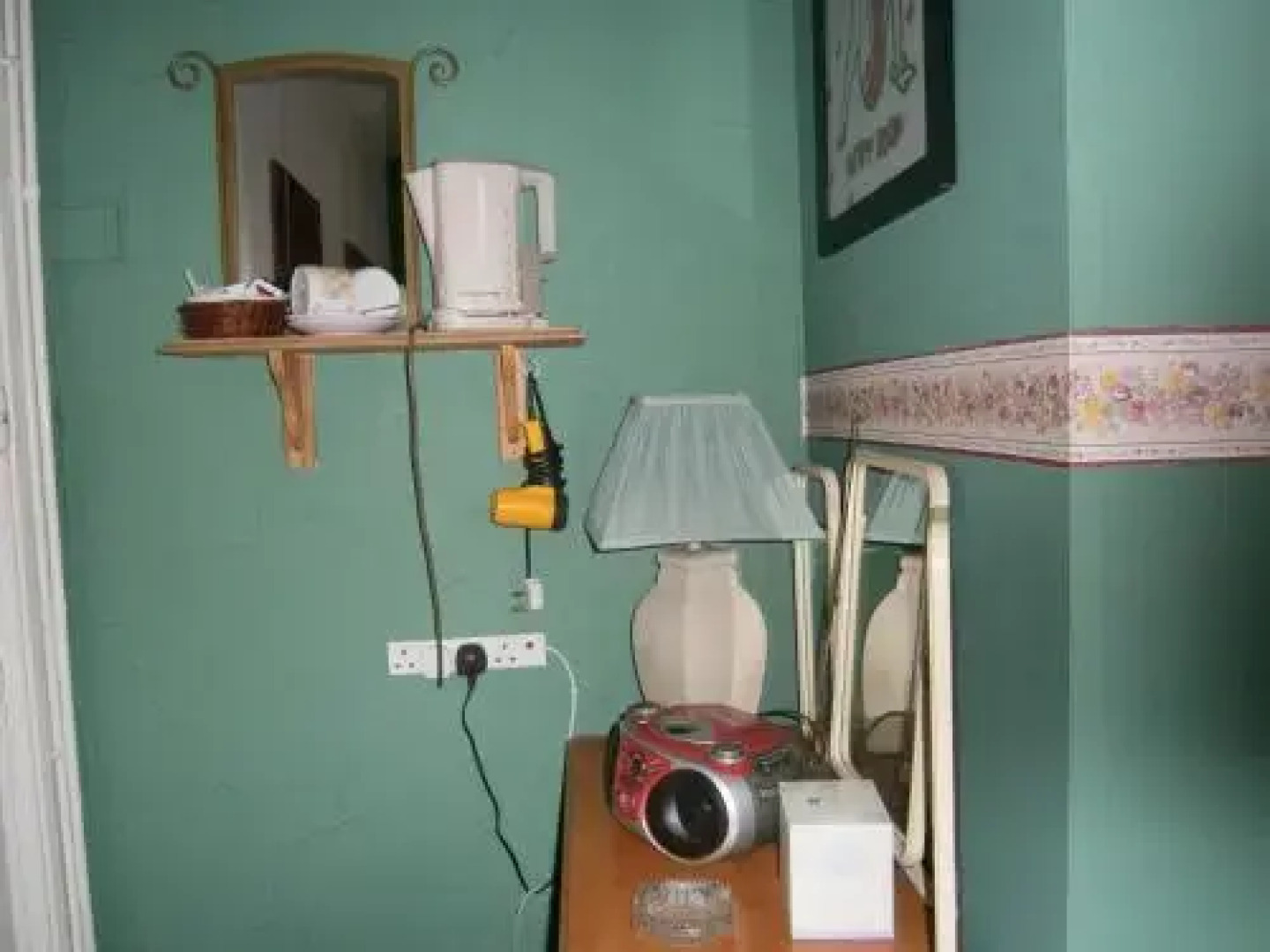 Guesthouse The Royale Hotel