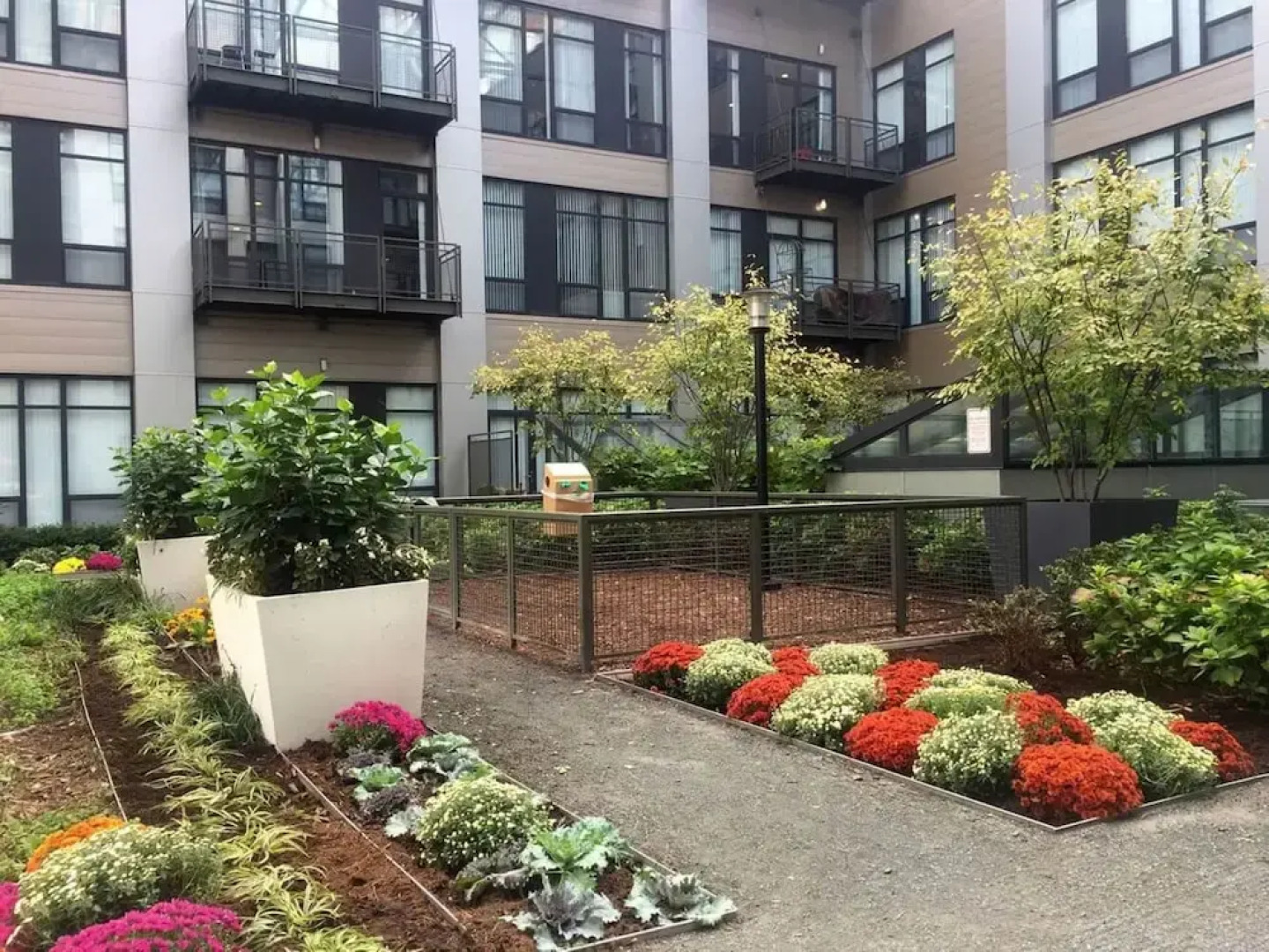 Global Luxury Suites at the Gateway Arch
