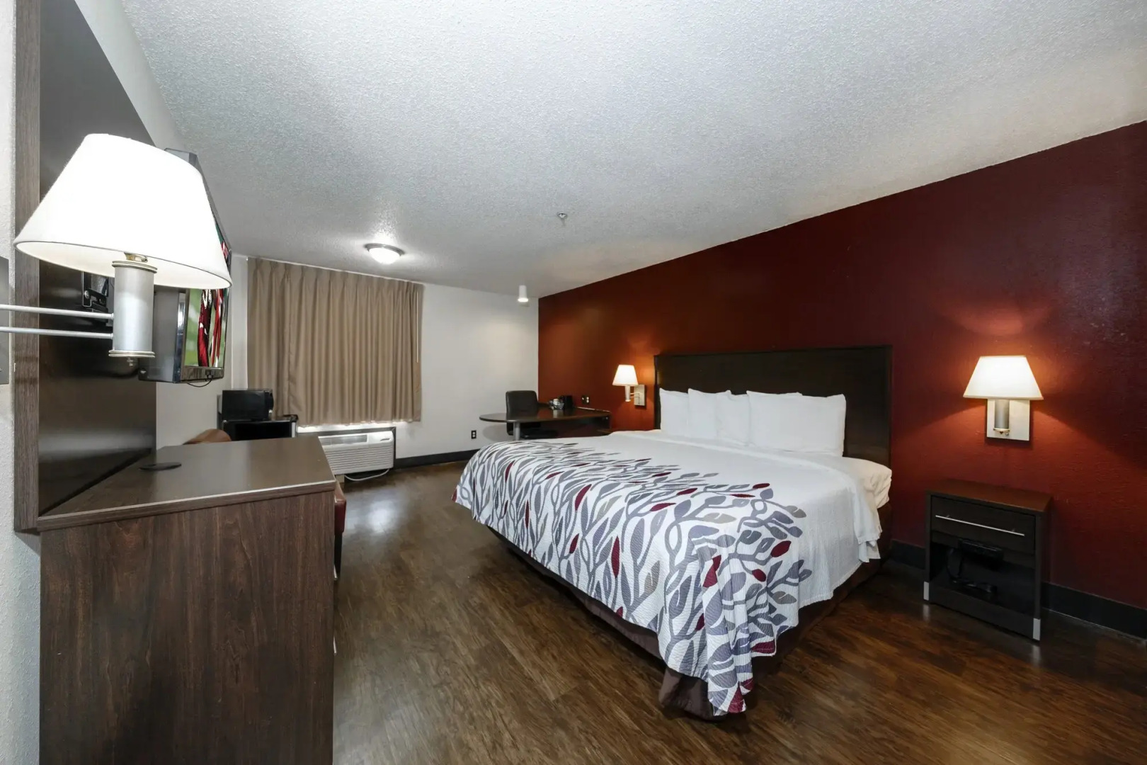 Red Roof Inn & Suites Savannah Airport