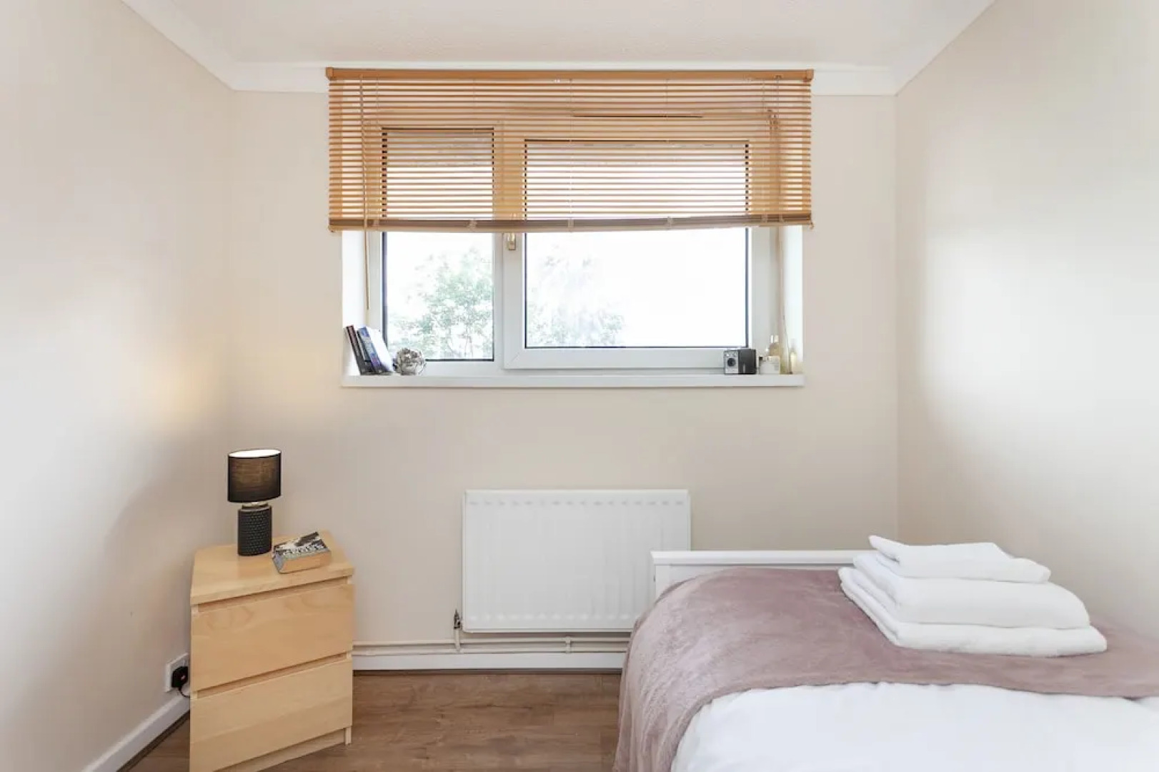 Longlyn 3 bedroom apartment