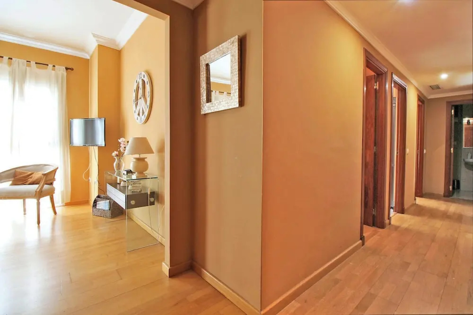 Del Parque Flats - Cervantes