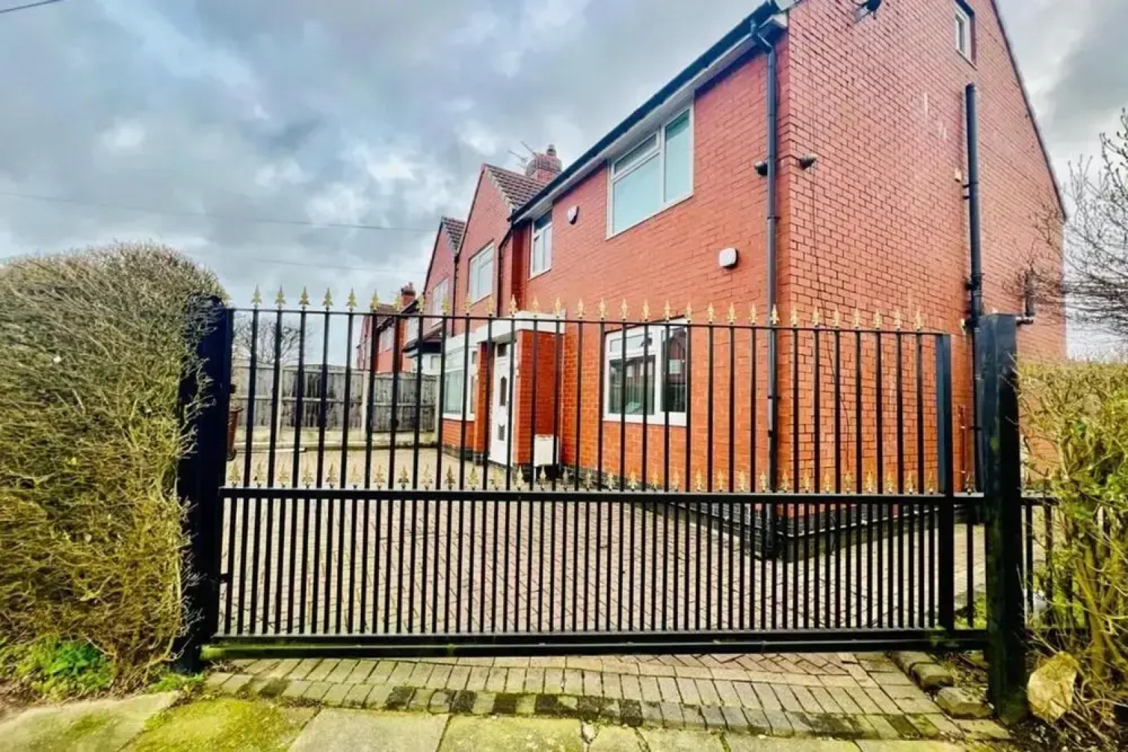 13 Guests - Free Parking - Manchester House