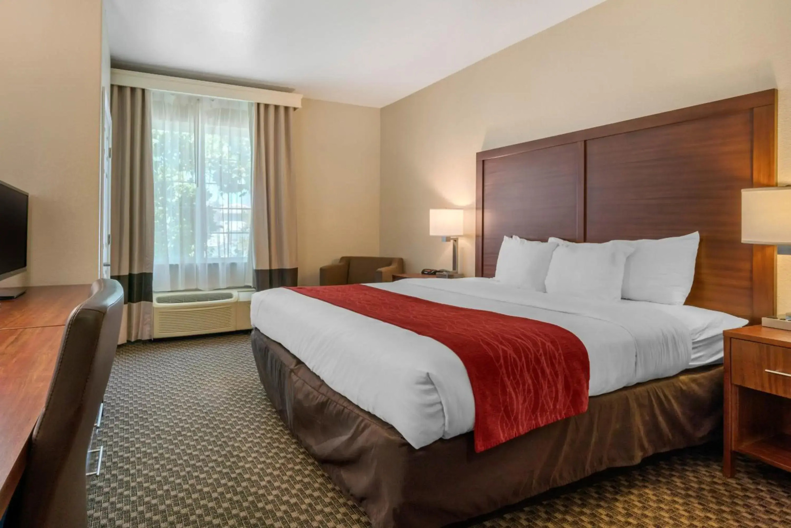 Comfort Inn & Suites Galt - Lodi North