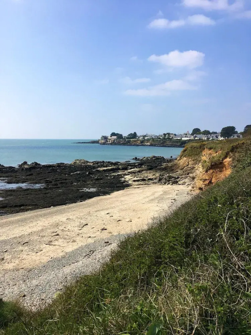 Apartment With one Bedroom in Guérande, With Wonderful sea View, Shared Pool, Enclosed Garden - 600 m From the Beach