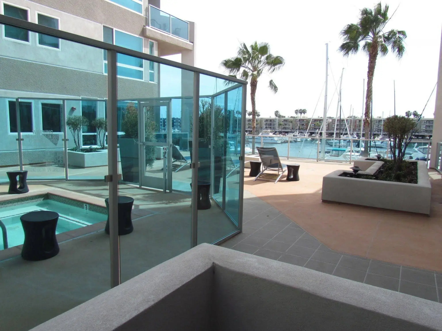 Romantic Studio with Bay View