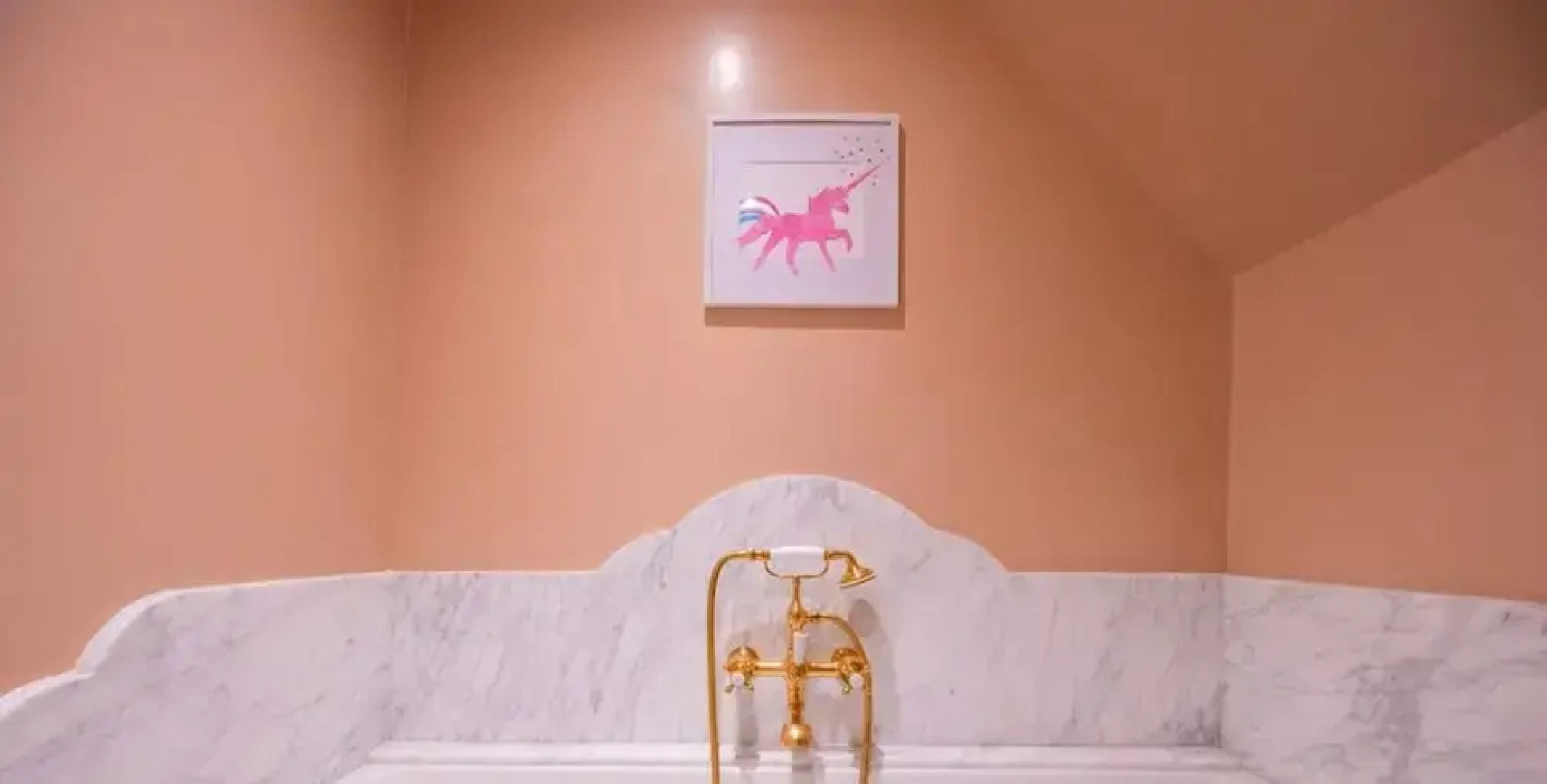 The Writers Retreat - 5 Beds Parking Much More