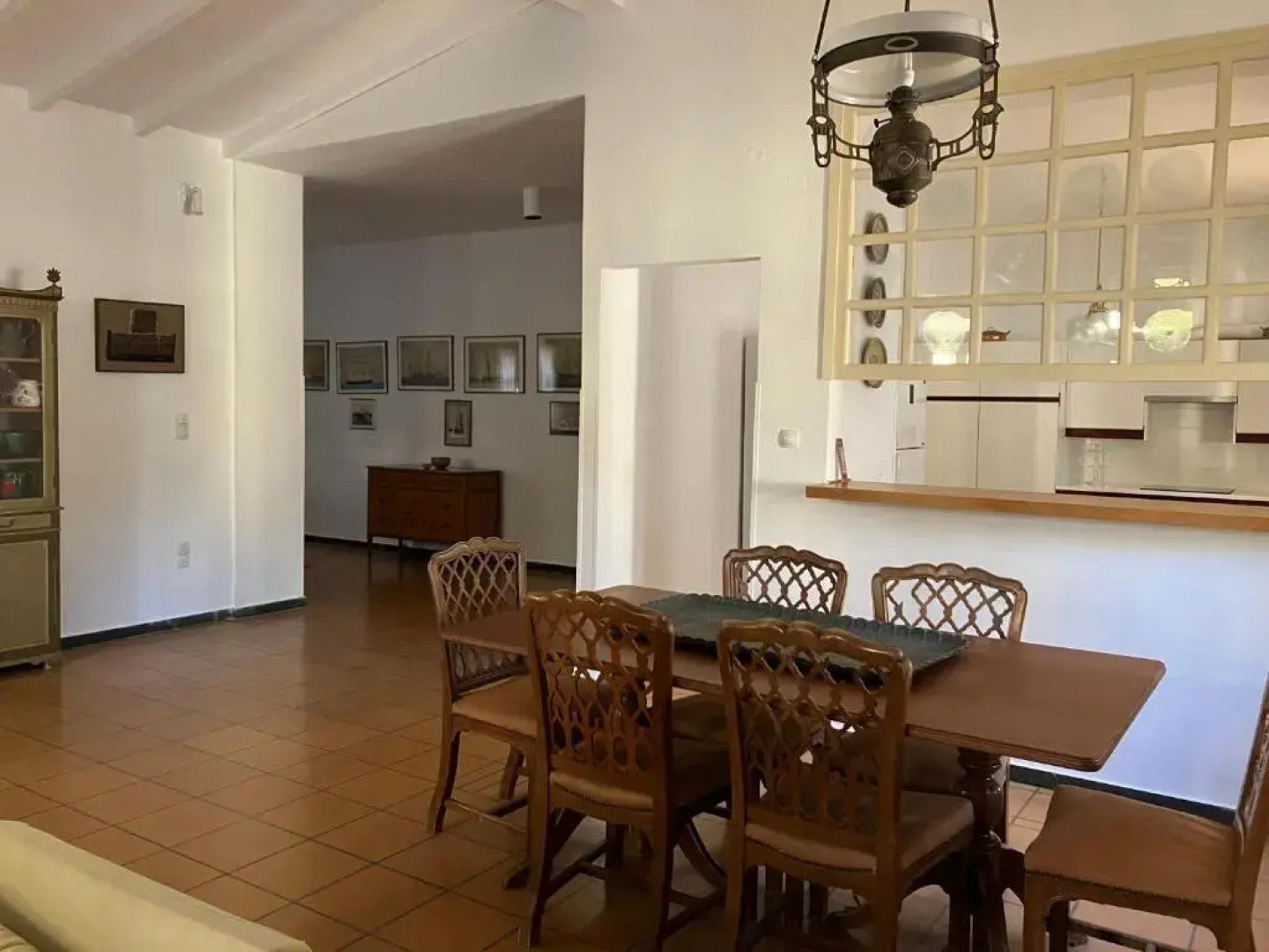 Mediterenian house with beautiful garden