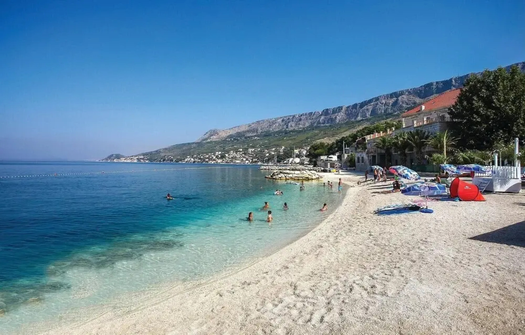 Nice Home in Jesenice With Wifi and 2 Bedrooms