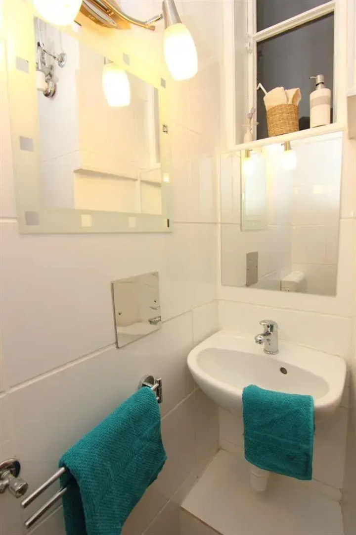 CheckVienna – Apartment Ölweingasse