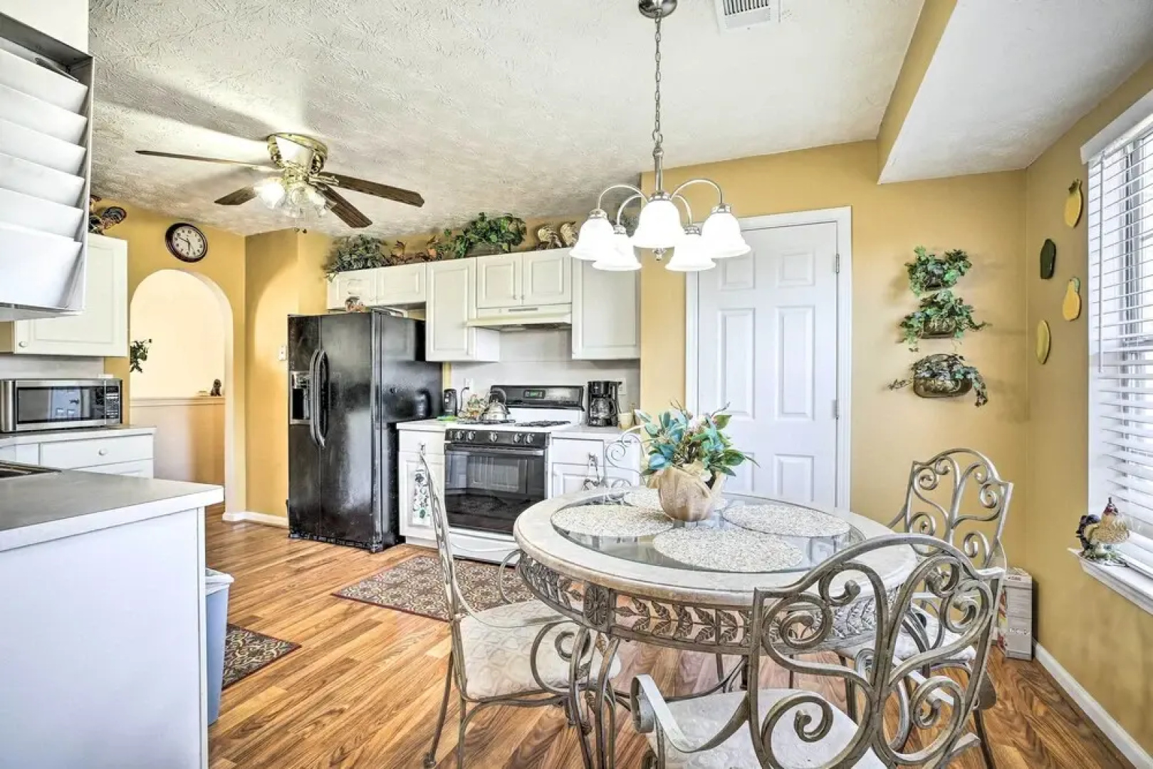 Classic Lithonia Home - Near Golf & Stone Mtn