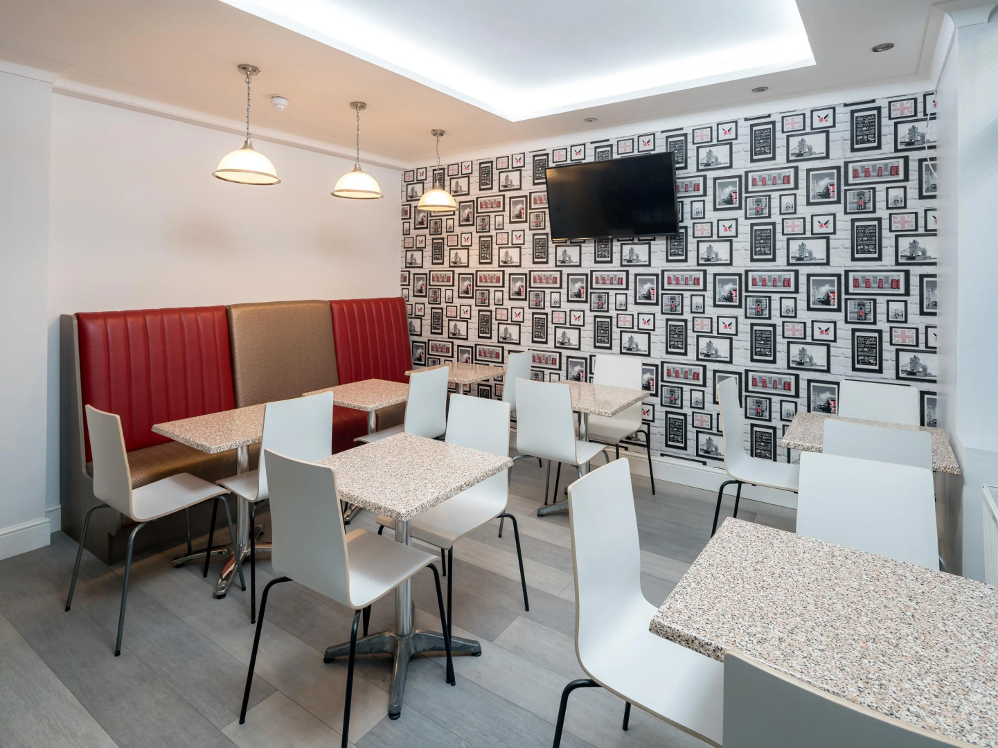 OYO Bakers Hotel London Victoria