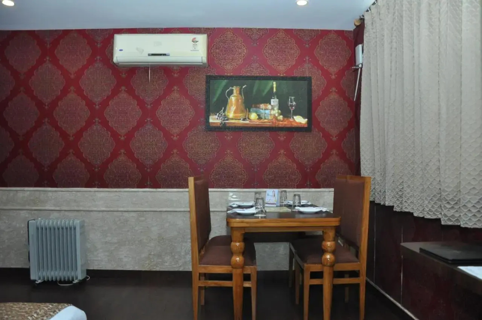 Hotel JSR Continental