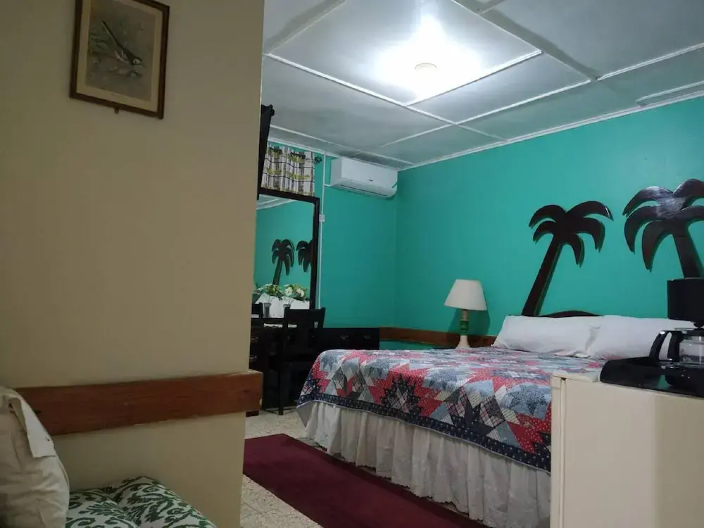 Entire 6-bedroom Villa Free Parking With Fast Wifi