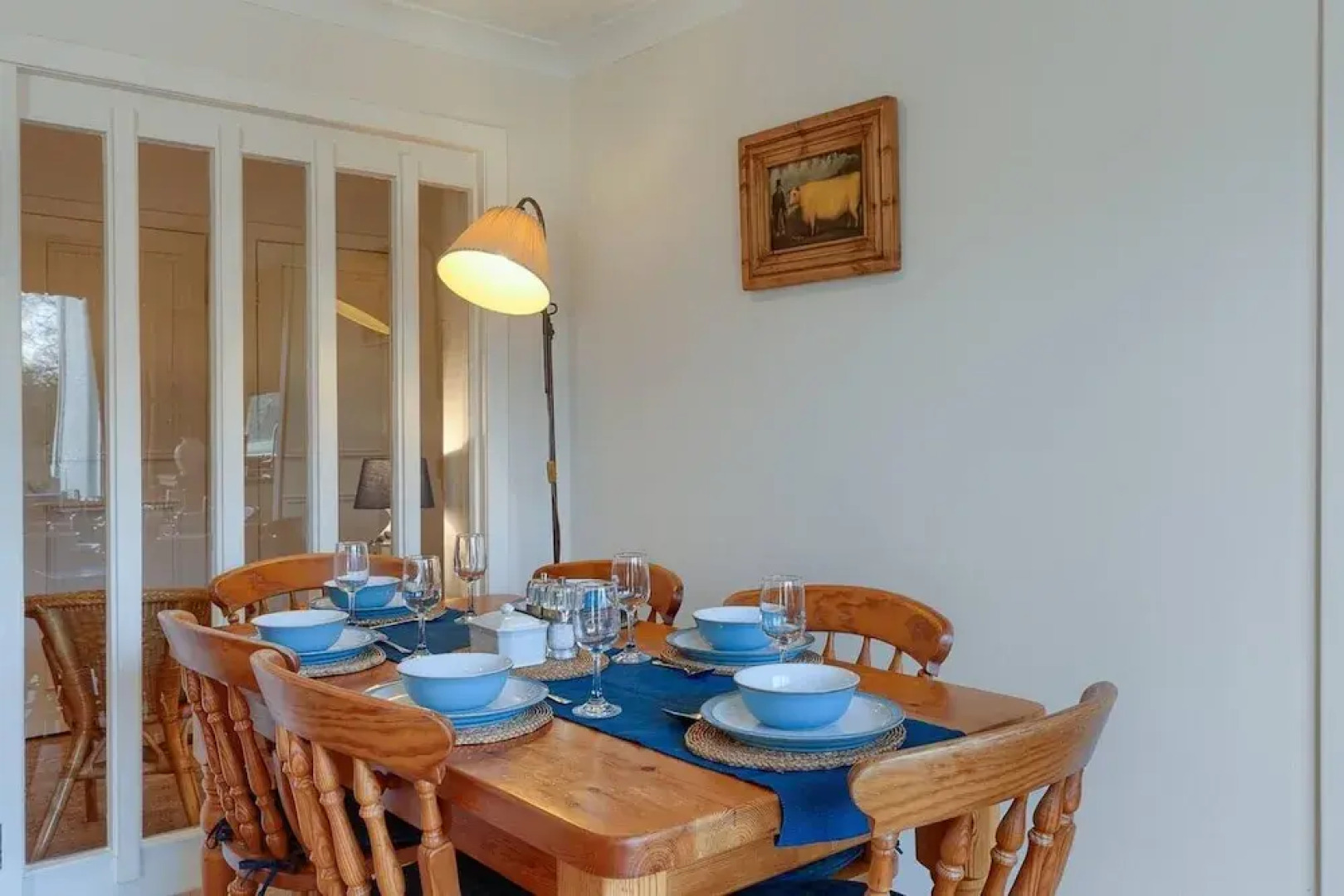 Tasteful top Floor Apartment Next to Gleneagles