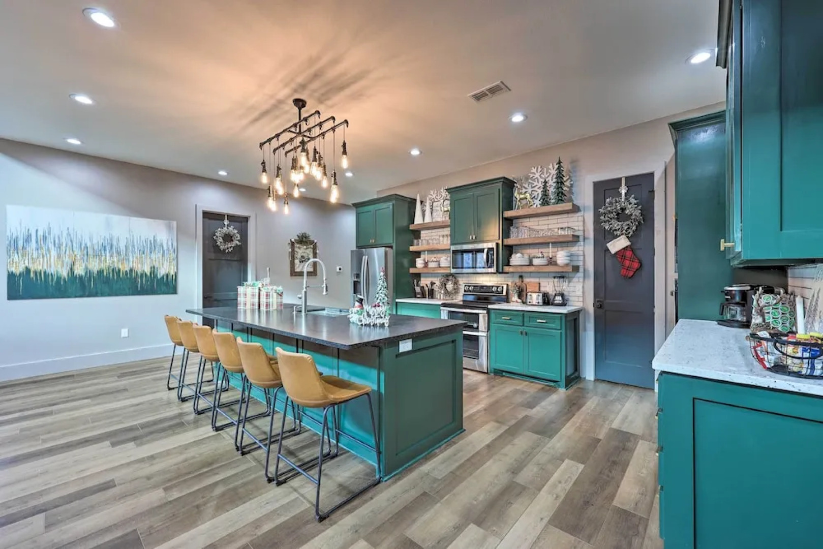 Lavish Riverfront Escape w/ Gas Grill!