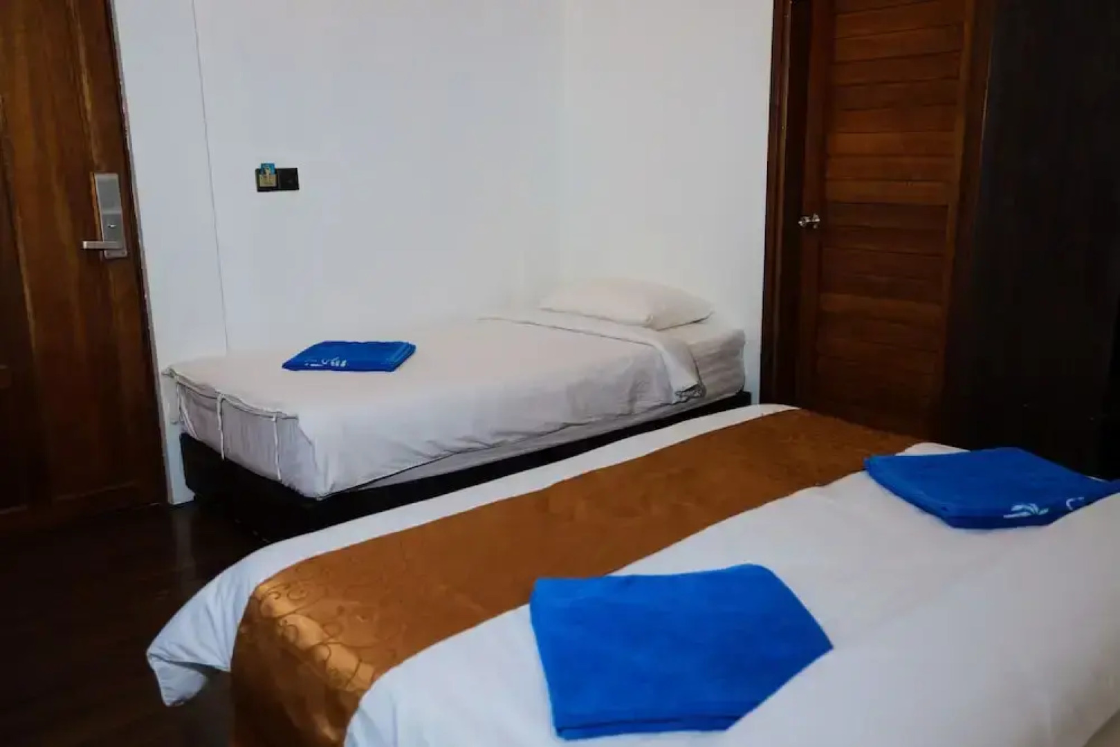 Отель Palm Residence