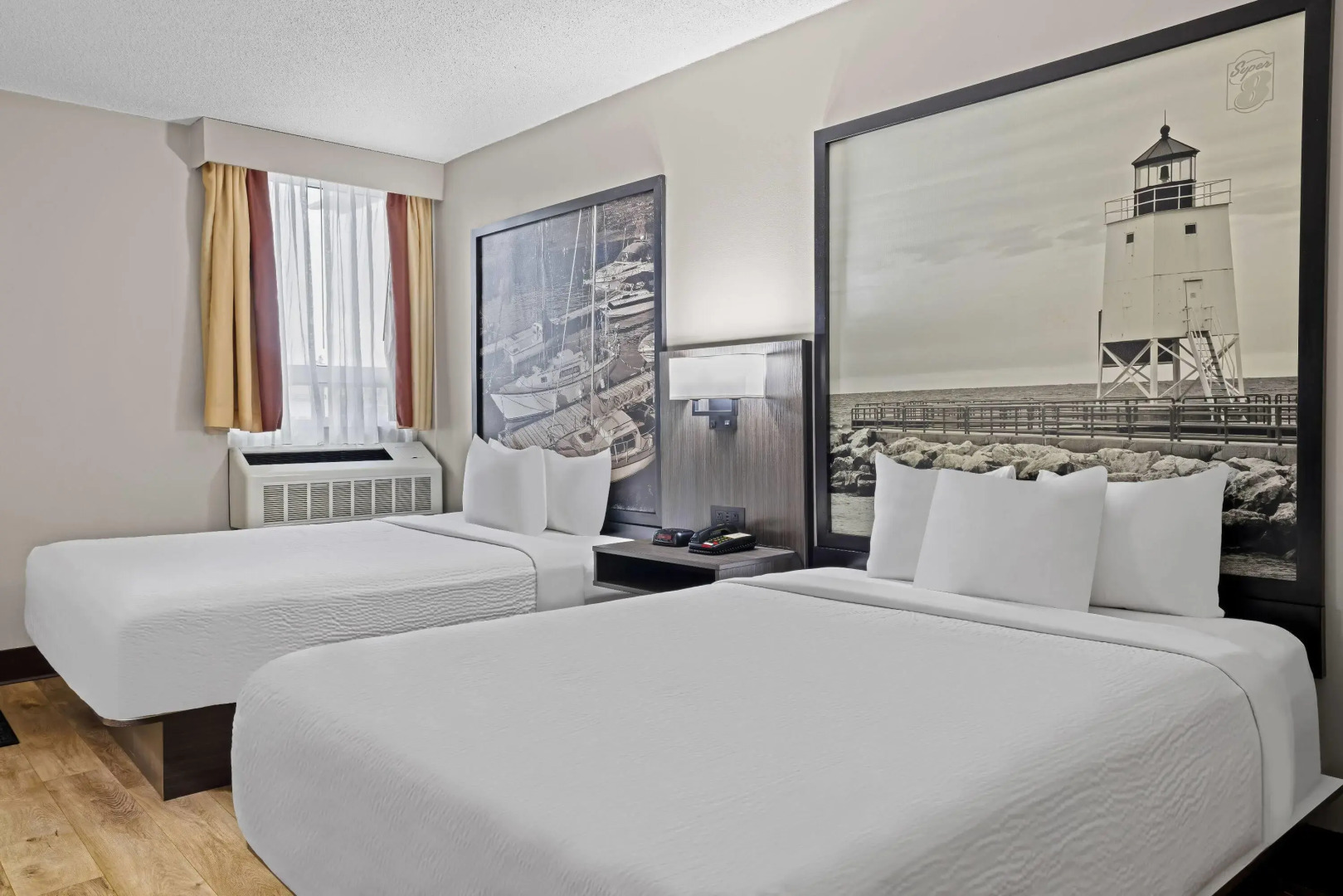 Super 8 by Wyndham Thunder Bay