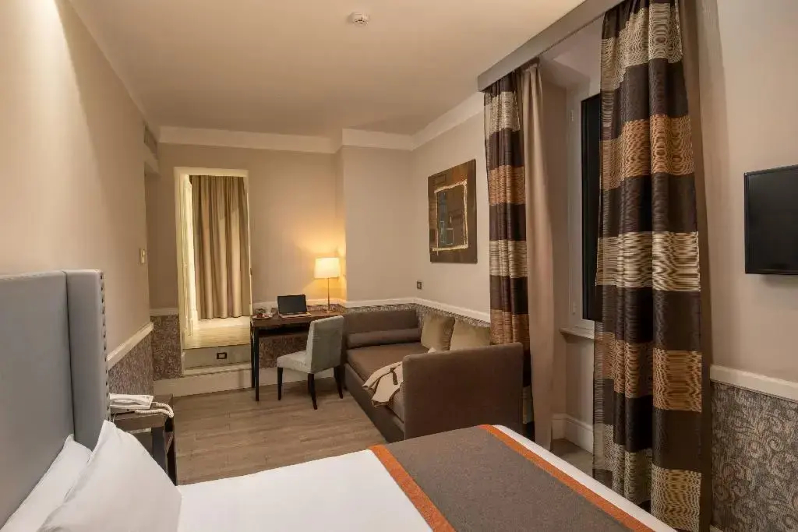 Fragrance Hotel St. Peter