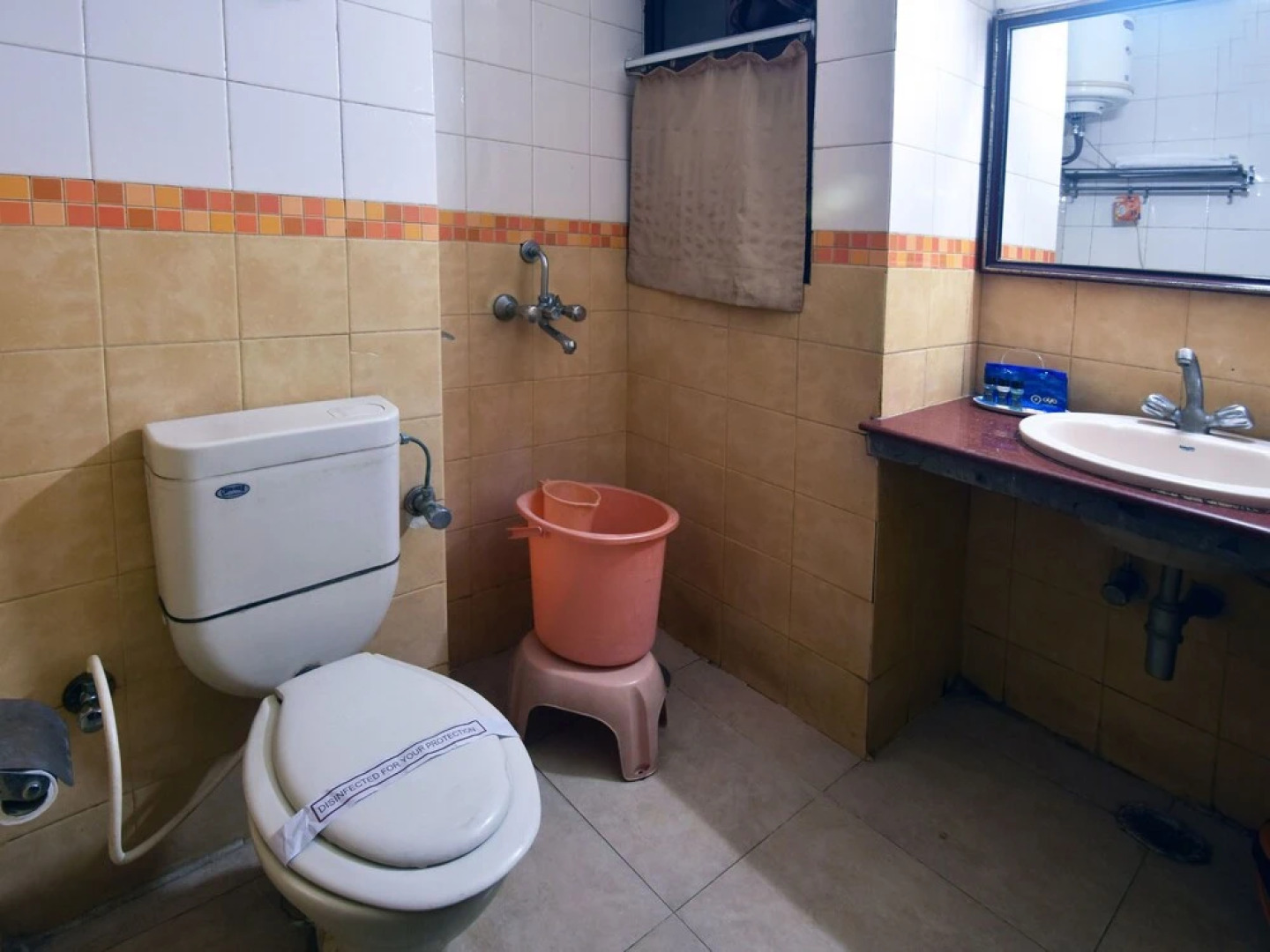 OYO 3412 Hotel Moti Mahal