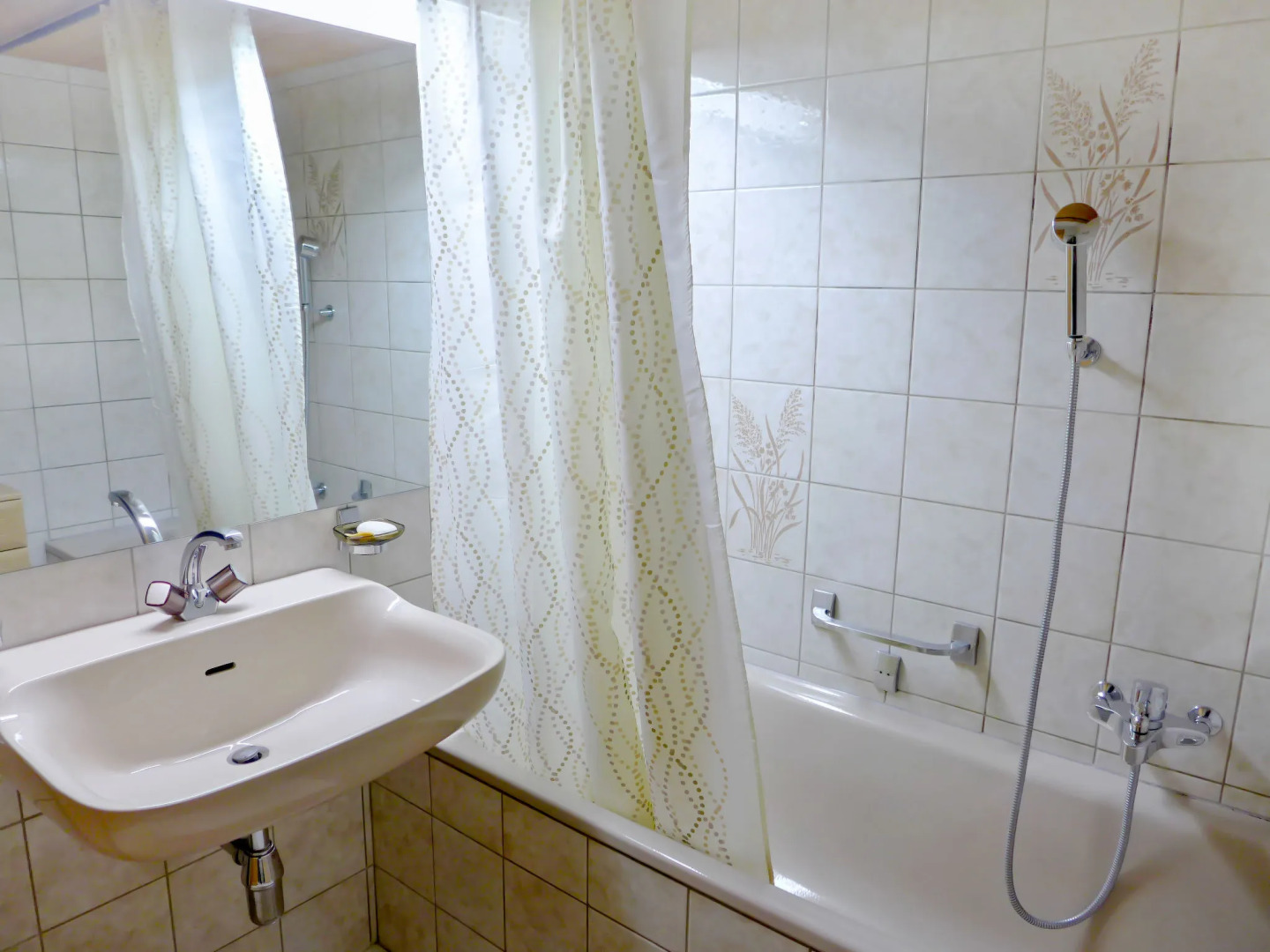 Aiguilles Dorées III