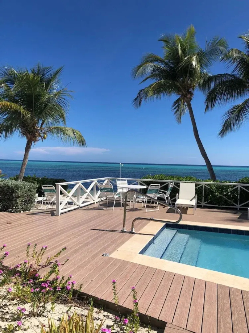Conch Club Cottage