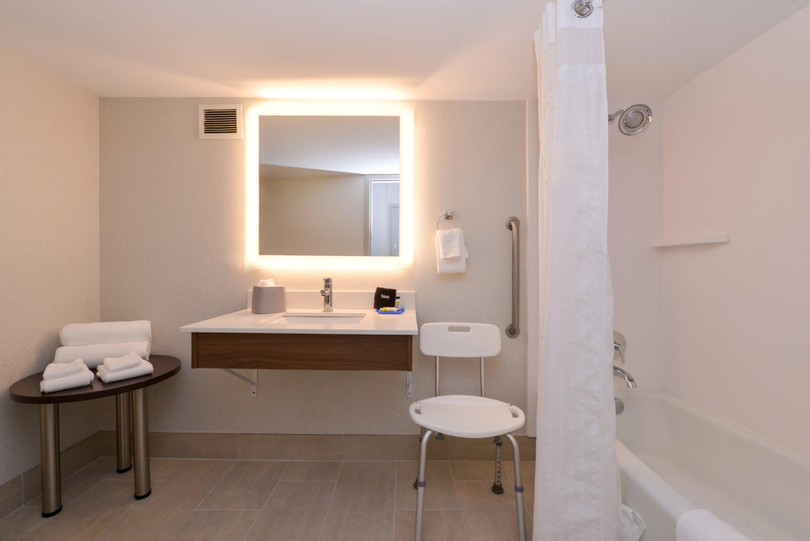 Holiday Inn Express Towson - Baltimore North by IHG