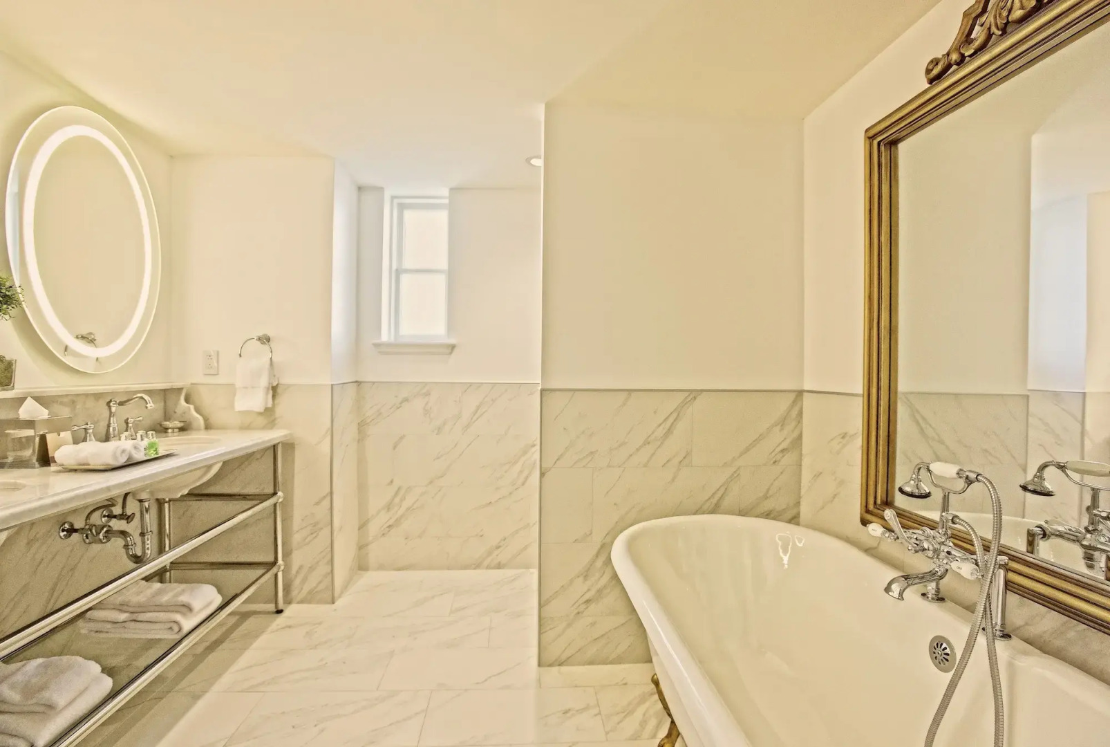 The Historic Cavalier Hotel and Beach Club, Autograph Collection