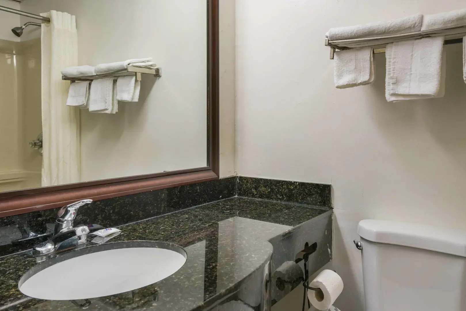 Motel 6 Tinton Falls, NJ – Neptune
