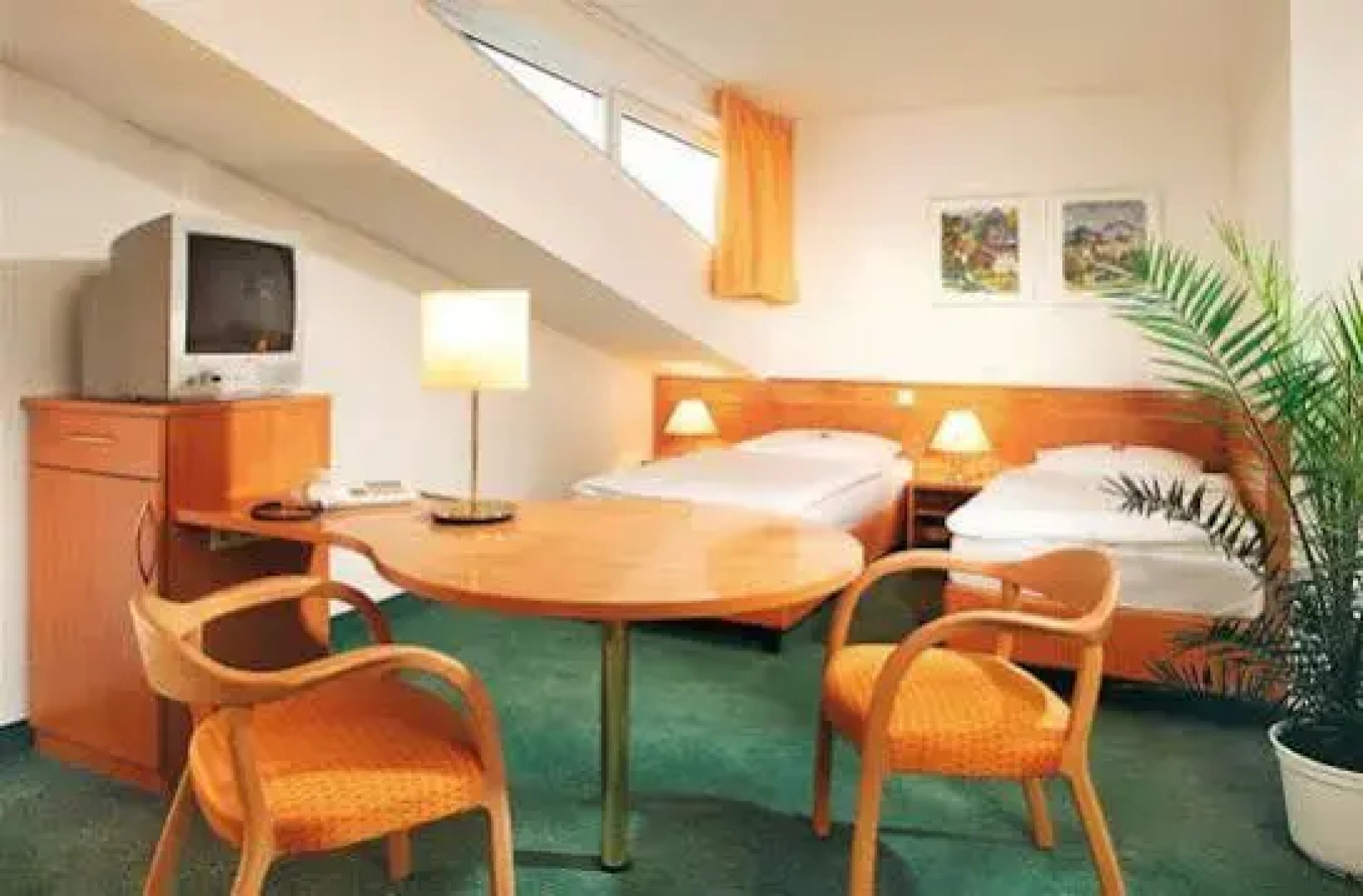 G.U.P.S. Hotel garni Weinheim