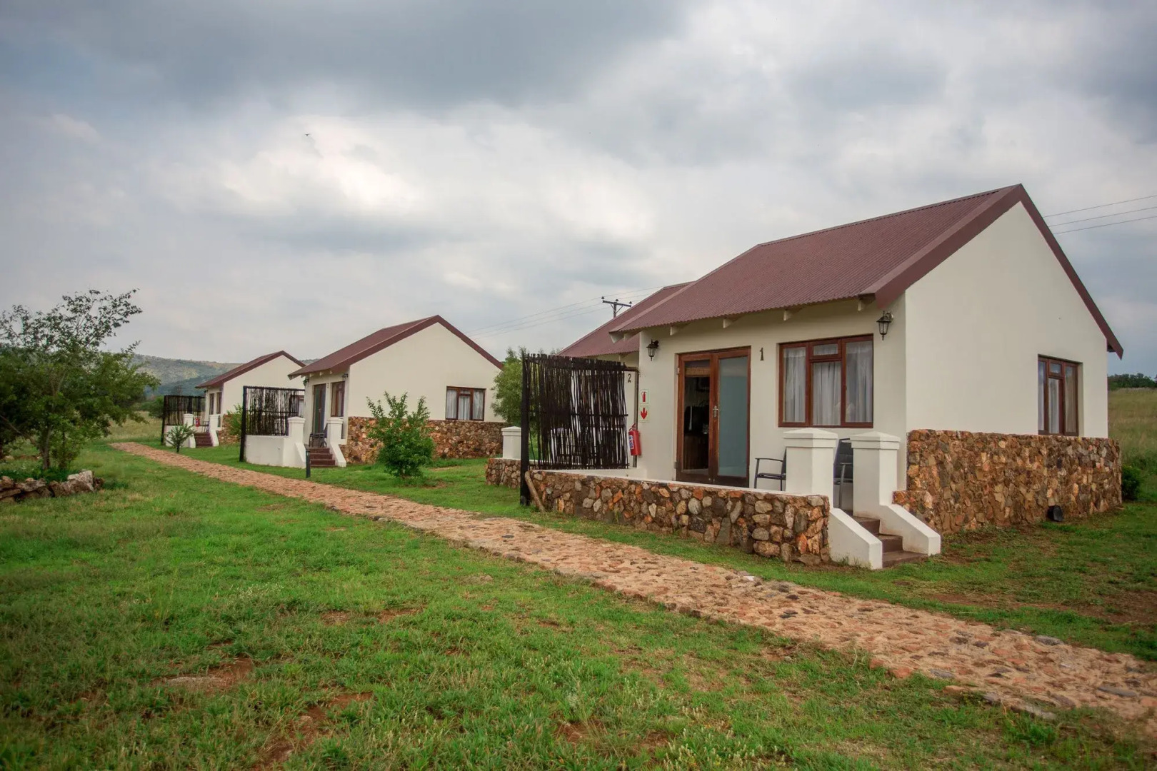 Thanda Manzi Country Hotel