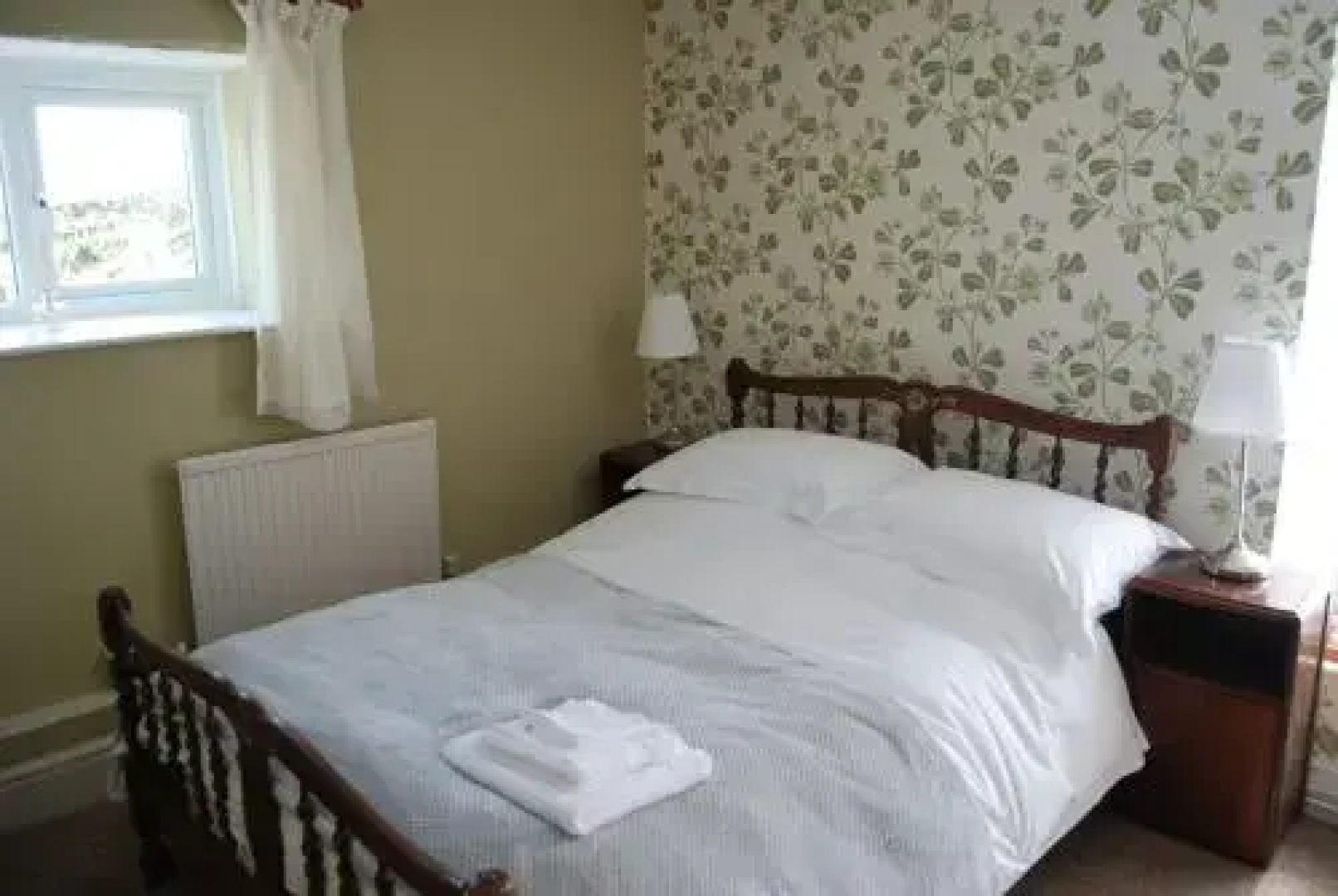 Fforest Inn