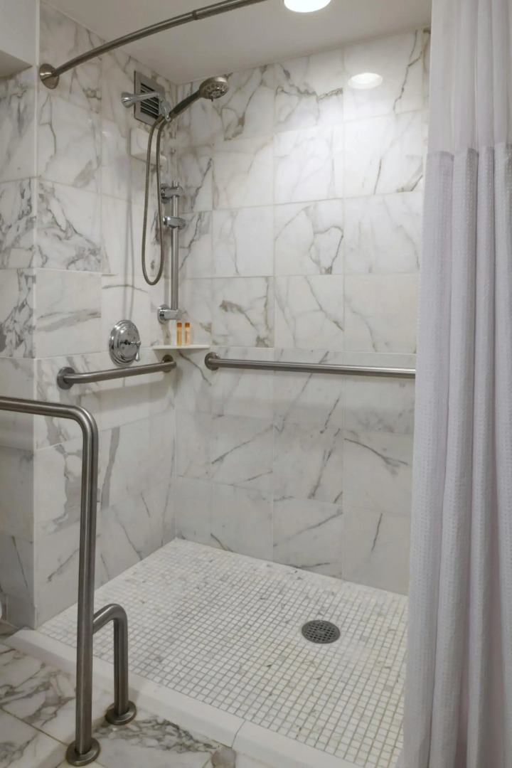 The Henry Hotel, Autograph Collection