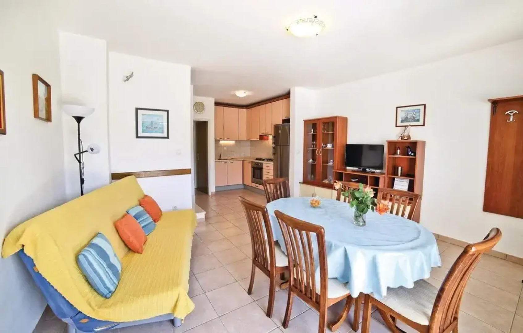 Amazing Home in Drvenik Veliki With 2 Bedrooms