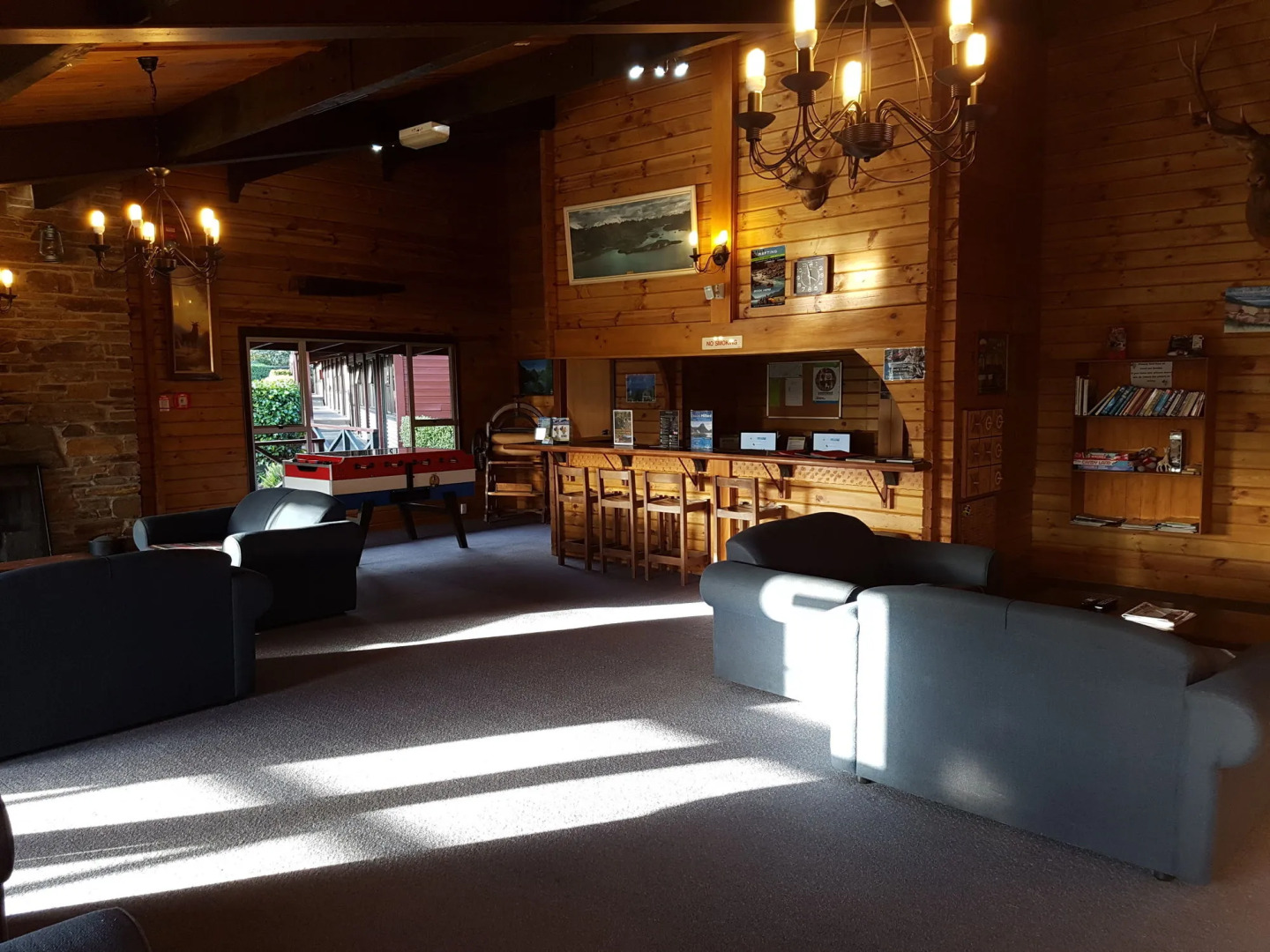 Te Anau Top 10 Holiday Park