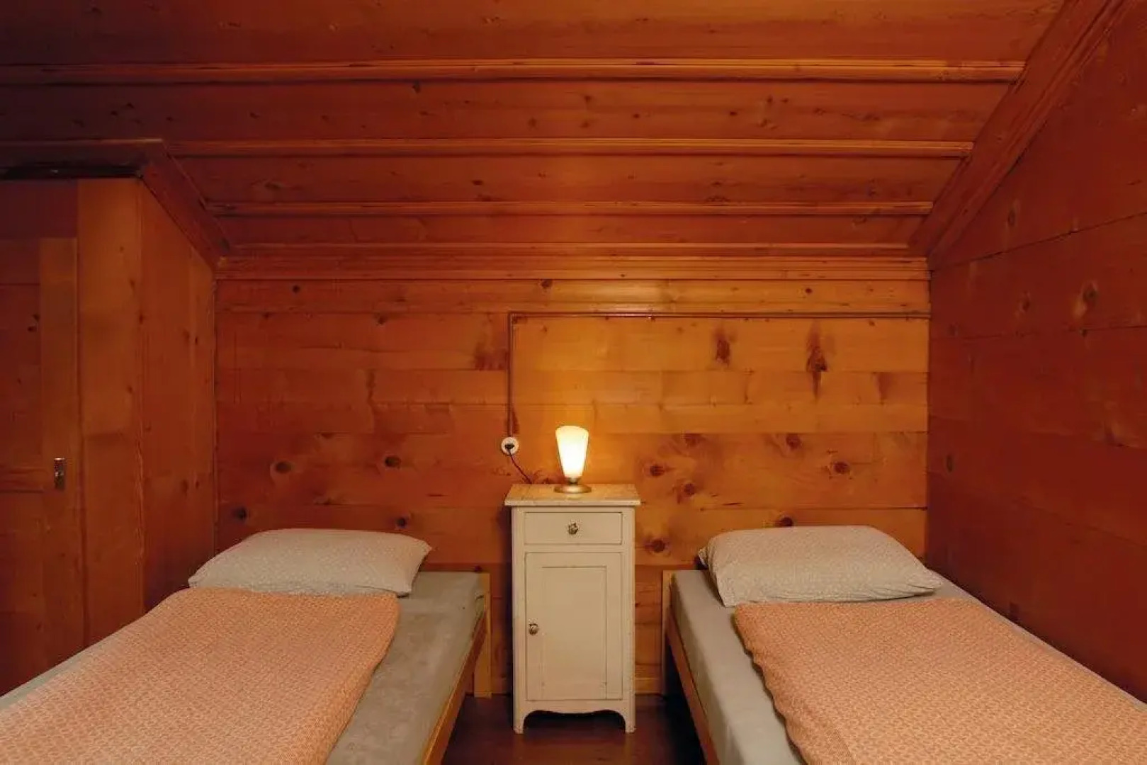 Youth Hostel Leissigen