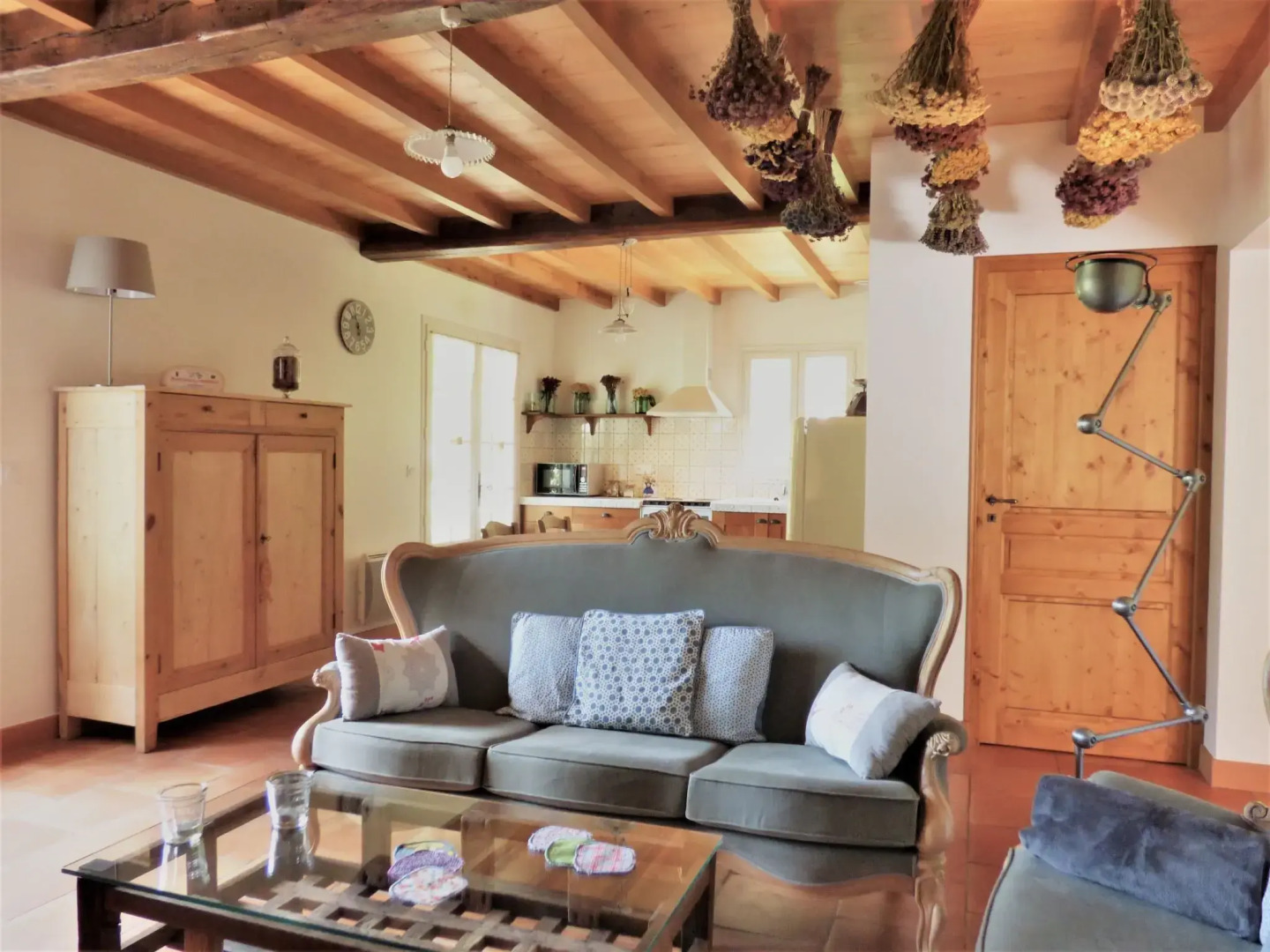 Charming house with private spa and terrace near Duras