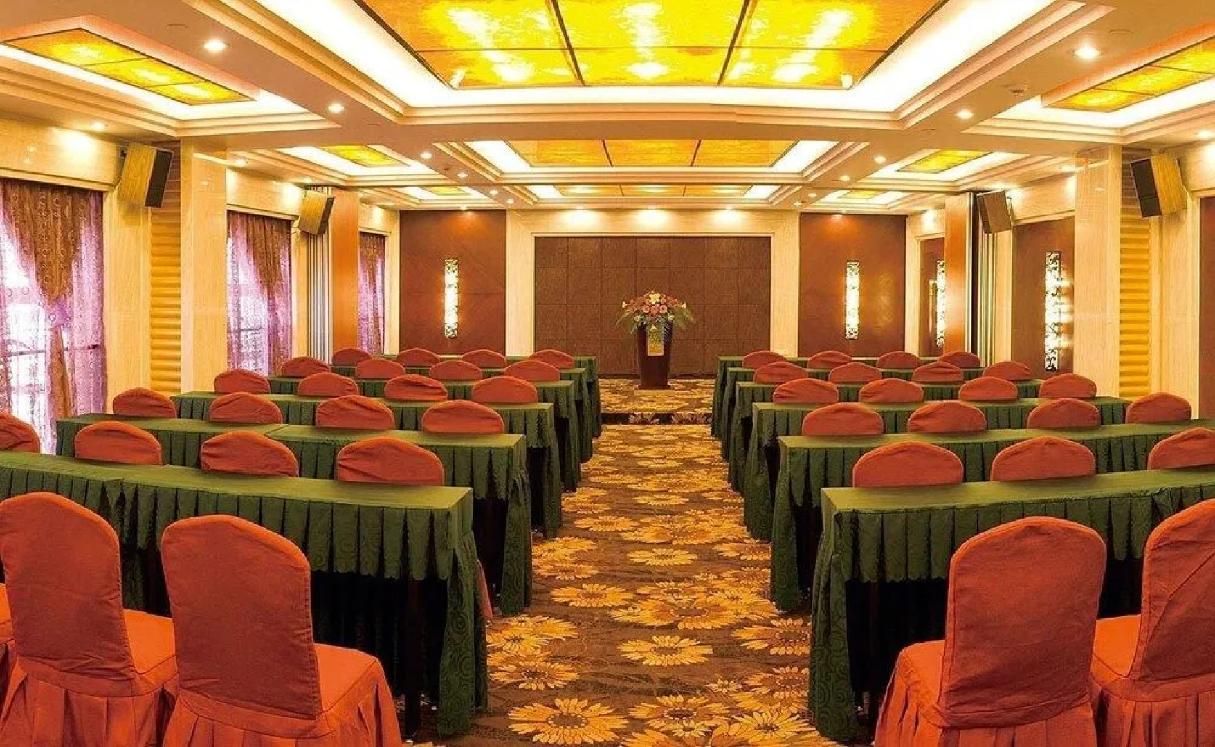 Liuzhou Grand Hotel