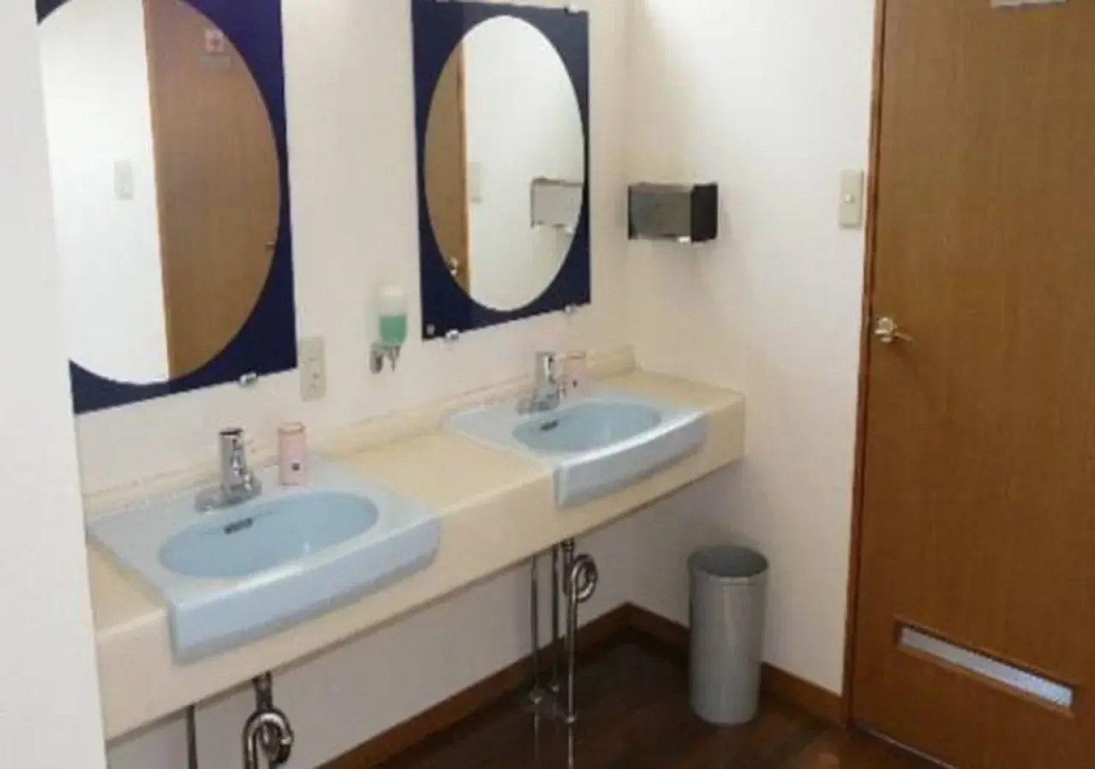 Pension Ressha House