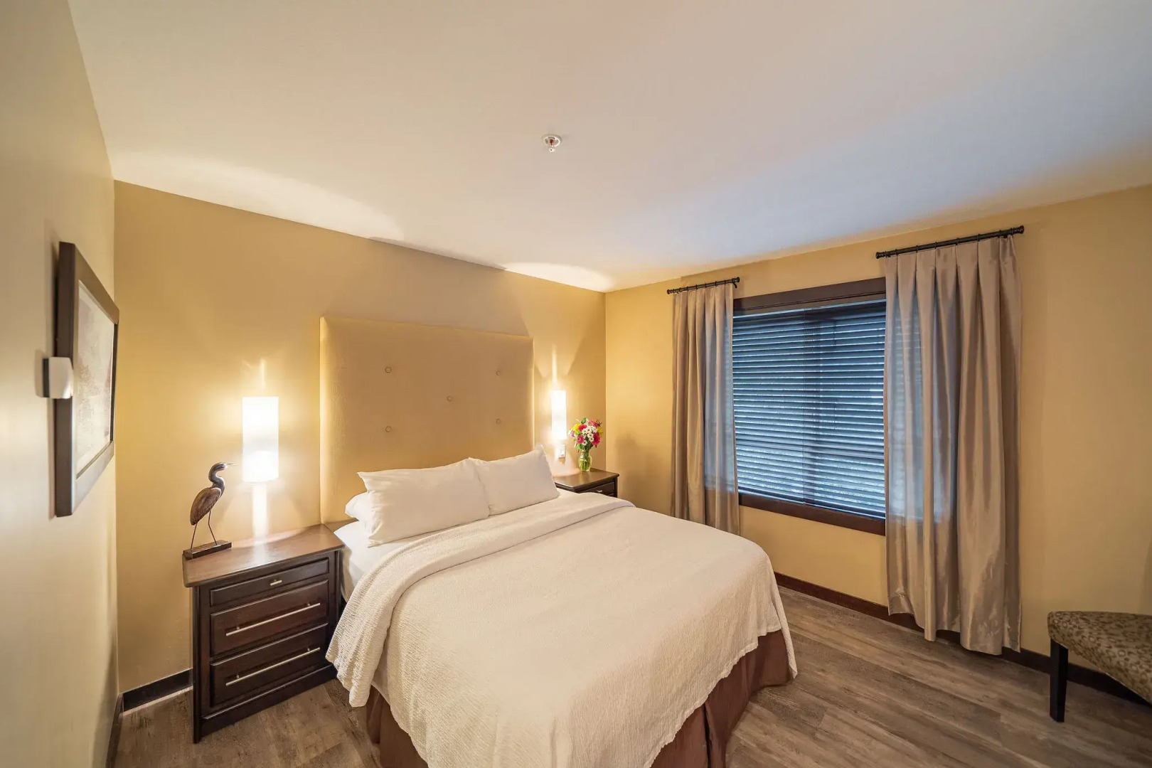 Sunrise Ridge Waterfront Resort