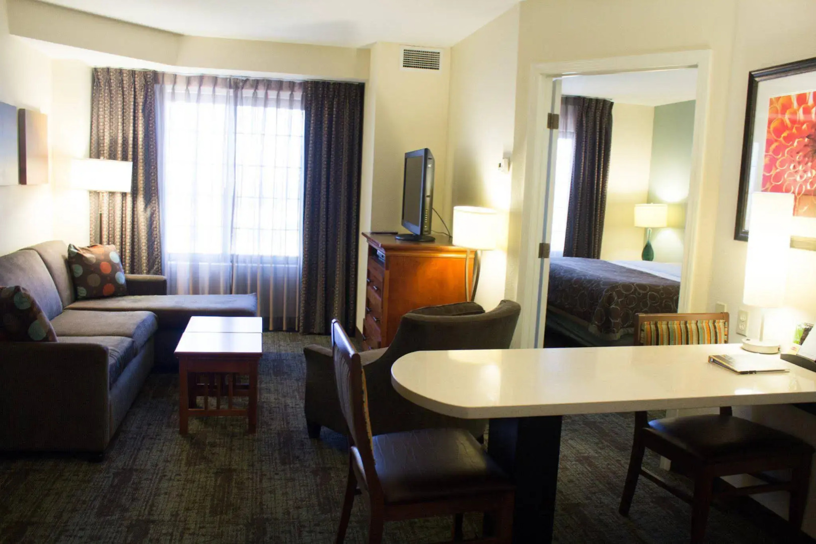 Sonesta ES Suites Anaheim Resort Area