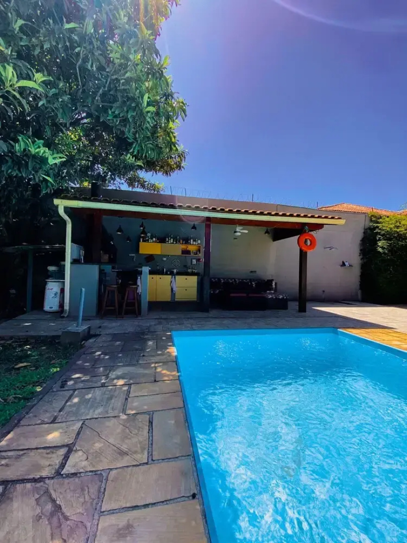 Excelente casa térrea na Granja Viana