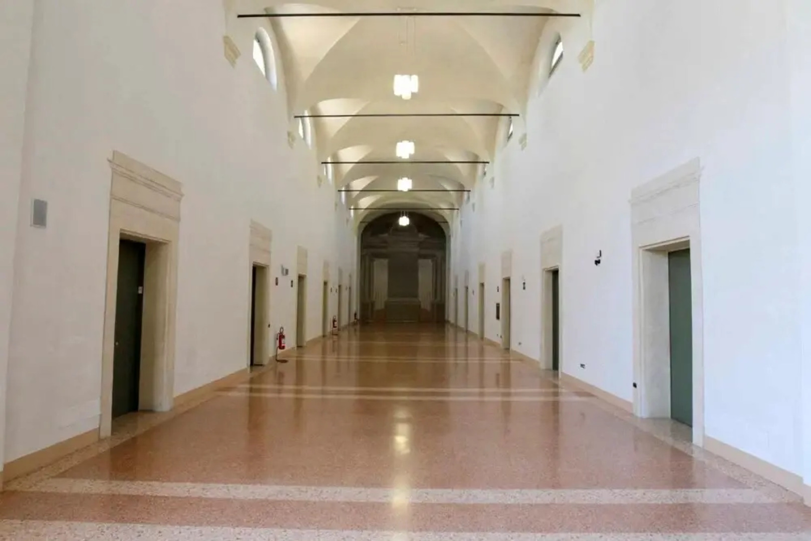 Student's Hostel della Ghiara