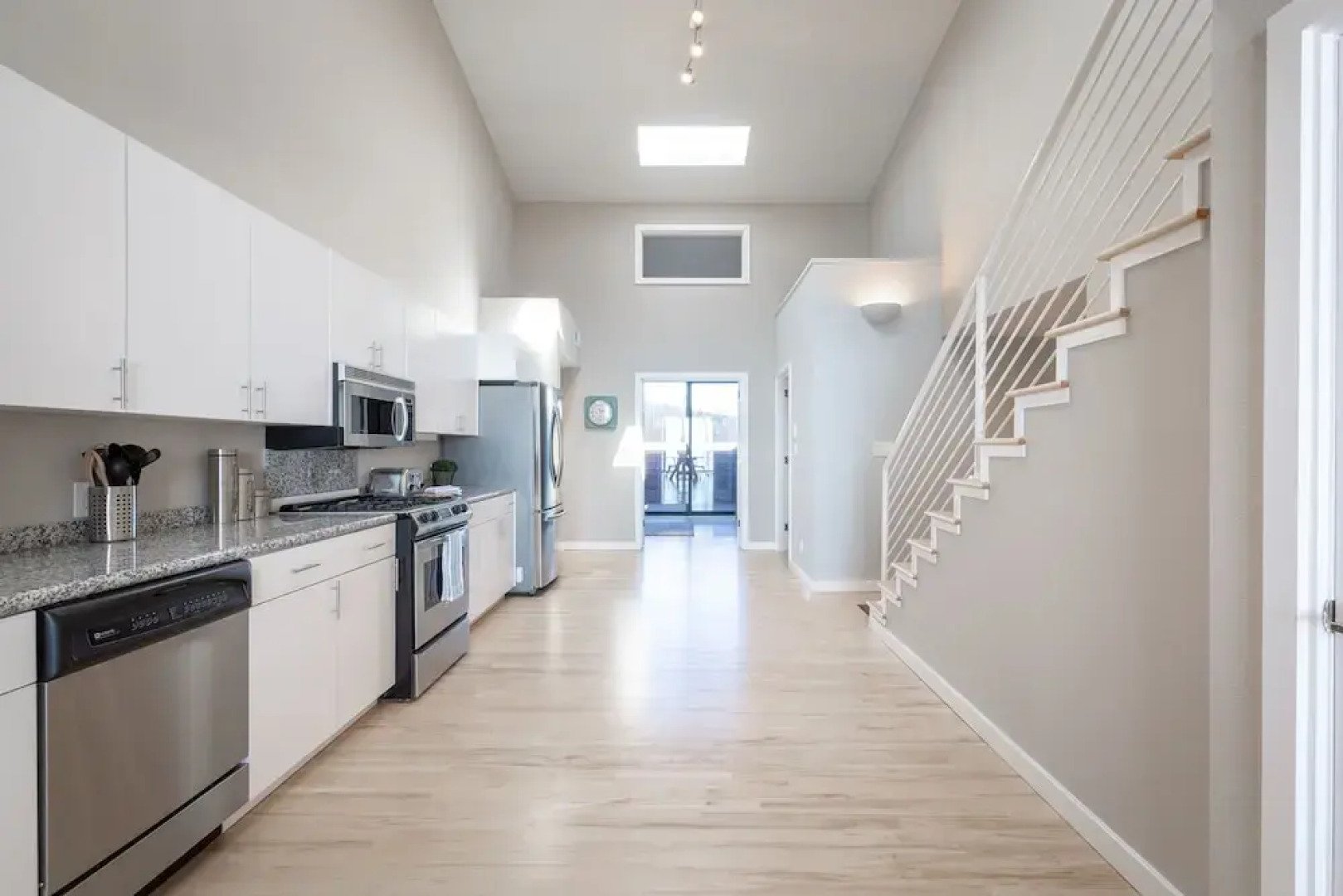 @ Marbella Lane - Beachfront House in Half Moon Bay